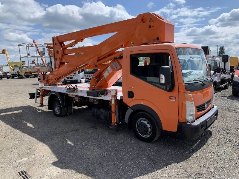 Renault Maxity CMC TB260 - 26 m - 200 kg - Veoautolt tõusev platvorm: pilt 1 Renault Maxity CMC TB260 - 26 m - 200 kg - Veoautolt tõusev platvorm: pilt 1