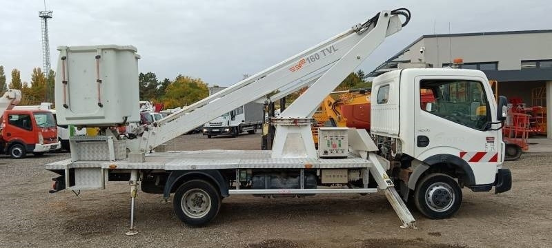 Renault Maxity Comilev EN160TVL - 16,5m, 200kg  - Veoautolt tõusev platvorm: pilt 4 Renault Maxity Comilev EN160TVL - 16,5m, 200kg  - Veoautolt tõusev platvorm: pilt 4