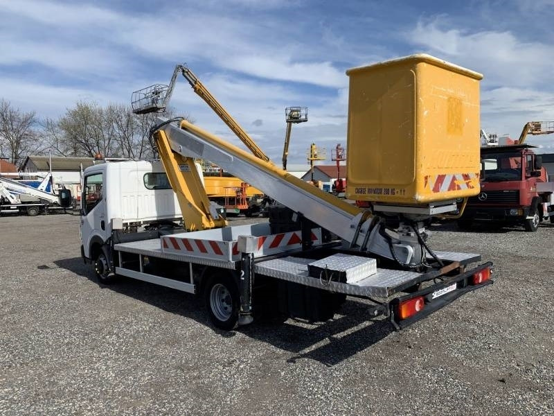 Veoautolt tõusev platvorm Renault Maxity Multitel 160 ALU DS - 16m: pilt 7 Veoautolt tõusev platvorm Renault Maxity Multitel 160 ALU DS - 16m: pilt 7