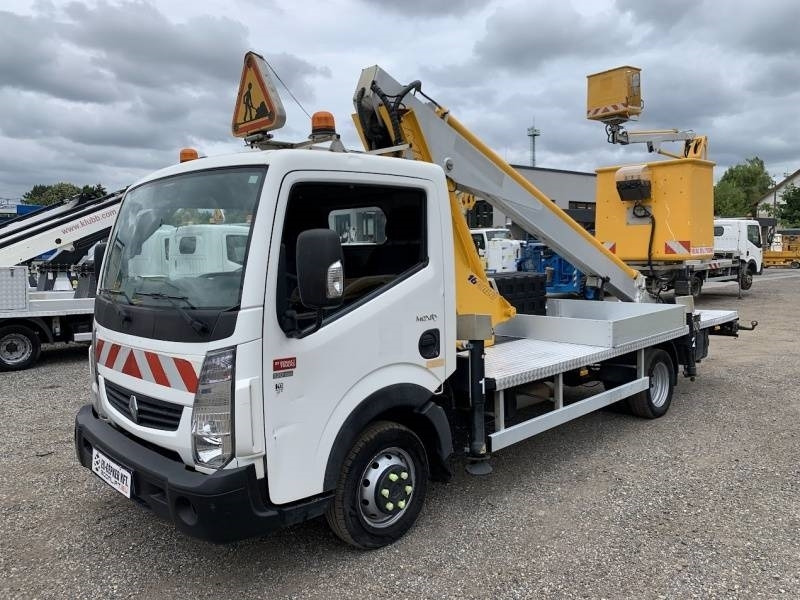 Renault Maxity Multitel 160 ALU DS - 16m - Veoautolt tõusev platvorm: pilt 2 Renault Maxity Multitel 160 ALU DS - 16m - Veoautolt tõusev platvorm: pilt 2
