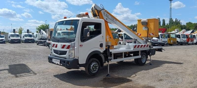 Renault Maxity Multitel 160 ALU DS - 16m - Veoautolt tõusev platvorm: pilt 2 Renault Maxity Multitel 160 ALU DS - 16m - Veoautolt tõusev platvorm: pilt 2