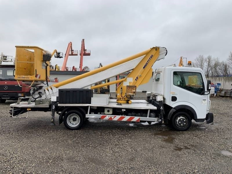 Renault Maxity Multitel MT202DS - 20m - 200 kg - Veoautolt tõusev platvorm: pilt 4 Renault Maxity Multitel MT202DS - 20m - 200 kg - Veoautolt tõusev platvorm: pilt 4