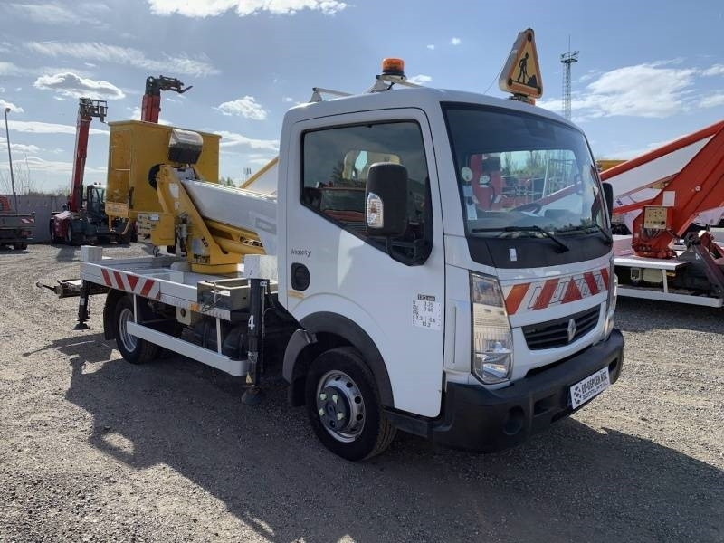 Renault Maxity Multitel MX200 - 20 m - Veoautolt tõusev platvorm: pilt 1 Renault Maxity Multitel MX200 - 20 m - Veoautolt tõusev platvorm: pilt 1