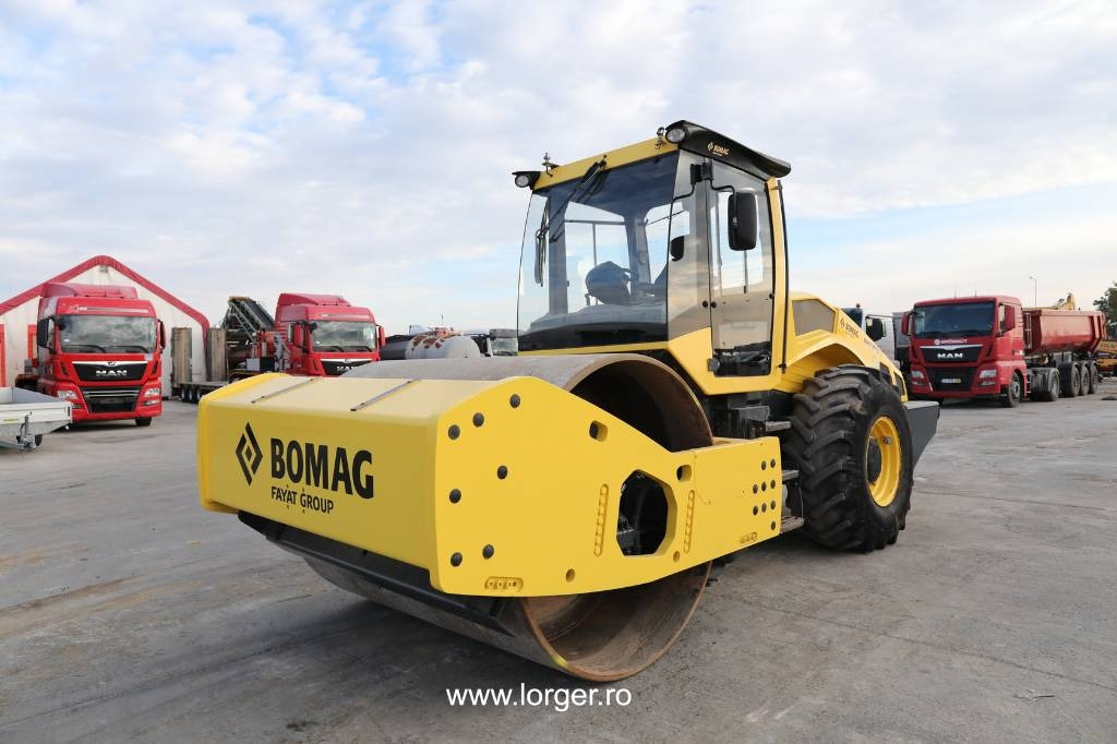 Bomag BW 219 D H-5 - Tihendaja: pilt 1 Bomag BW 219 D H-5 - Tihendaja: pilt 1