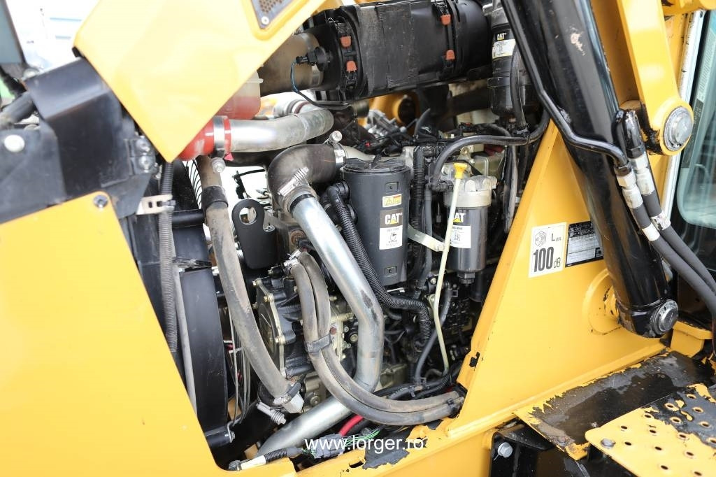 Ekskavaator-laadur CAT 432 F2: pilt 22