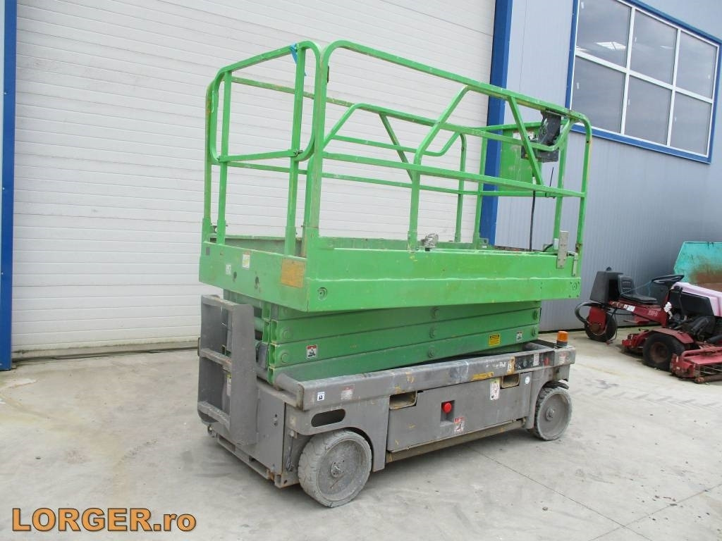 Haulotte Compact 10 - Käärlift: pilt 1 Haulotte Compact 10 - Käärlift: pilt 1