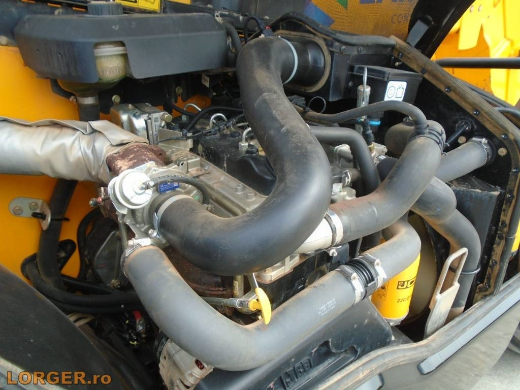 Teleskooplaadur JCB 531-70: pilt 11