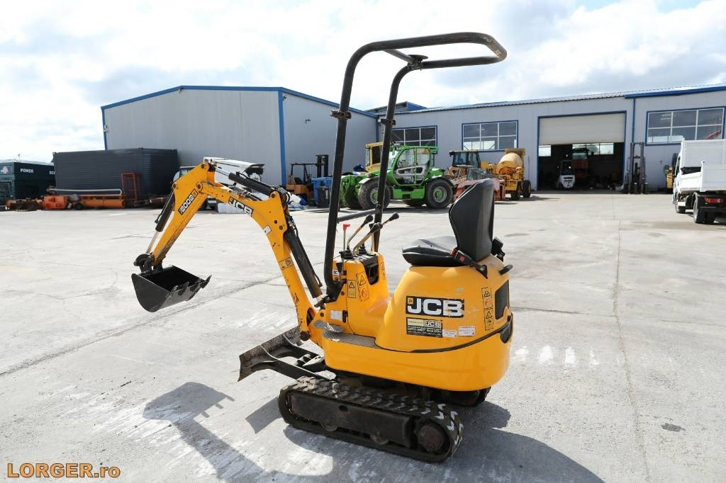 JCB 8008 CTS - Miniekskavaator: pilt 2 JCB 8008 CTS - Miniekskavaator: pilt 2
