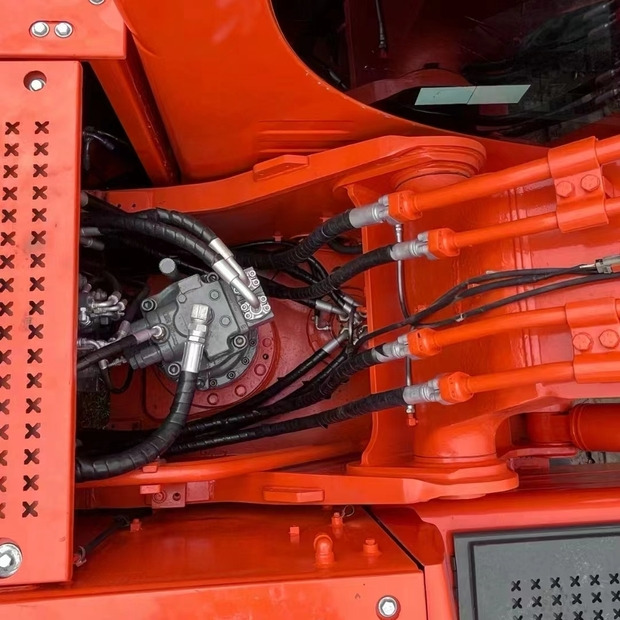 2021 Doosan DX225 - Lintekskavaator: pilt 5 2021 Doosan DX225 - Lintekskavaator: pilt 5