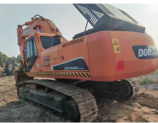 2021 Doosan DX420LC-9C - Lintekskavaator: pilt 2 2021 Doosan DX420LC-9C - Lintekskavaator: pilt 2