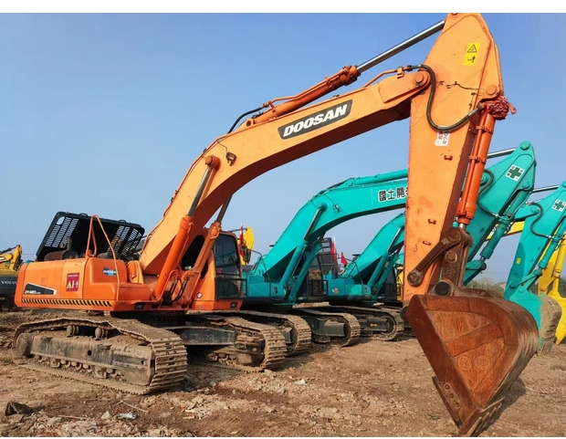 2021 Doosan DX420LC-9C - Lintekskavaator: pilt 3 2021 Doosan DX420LC-9C - Lintekskavaator: pilt 3