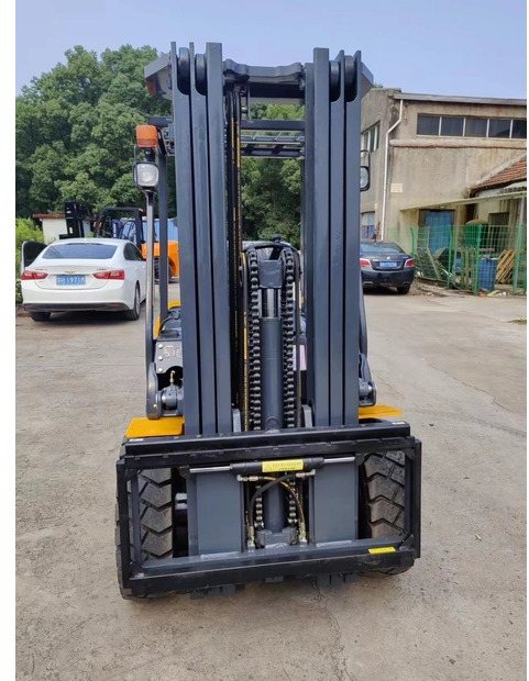 2022 Komatsu FD30-14 - Kahveltõstuk: pilt 3 2022 Komatsu FD30-14 - Kahveltõstuk: pilt 3
