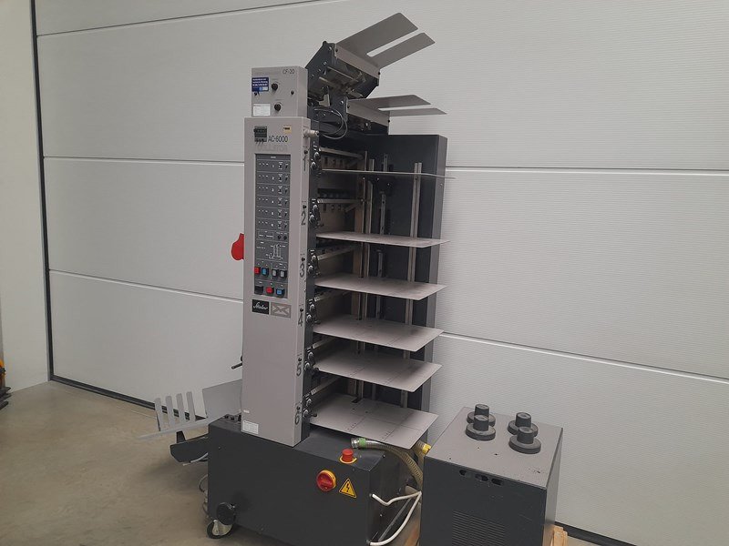 Horizon AC-6000 | collator | 6 stations | 1992 - Trükimasin: pilt 3 Horizon AC-6000 | collator | 6 stations | 1992 - Trükimasin: pilt 3