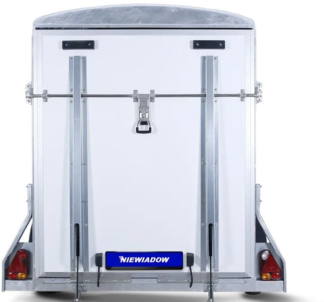 Niewiadów Furgon laminatowy F1334 H Trap - Auto järelhaagis: pilt 3 Niewiadów Furgon laminatowy F1334 H Trap - Auto järelhaagis: pilt 3