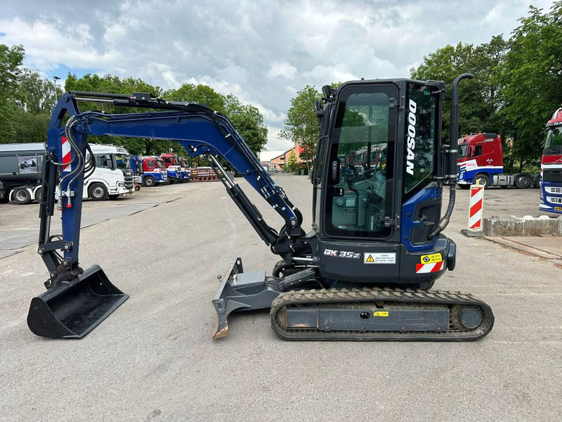 Doosan DX 35 Z - Like new! - Miniekskavaator: pilt 1 Doosan DX 35 Z - Like new! - Miniekskavaator: pilt 1