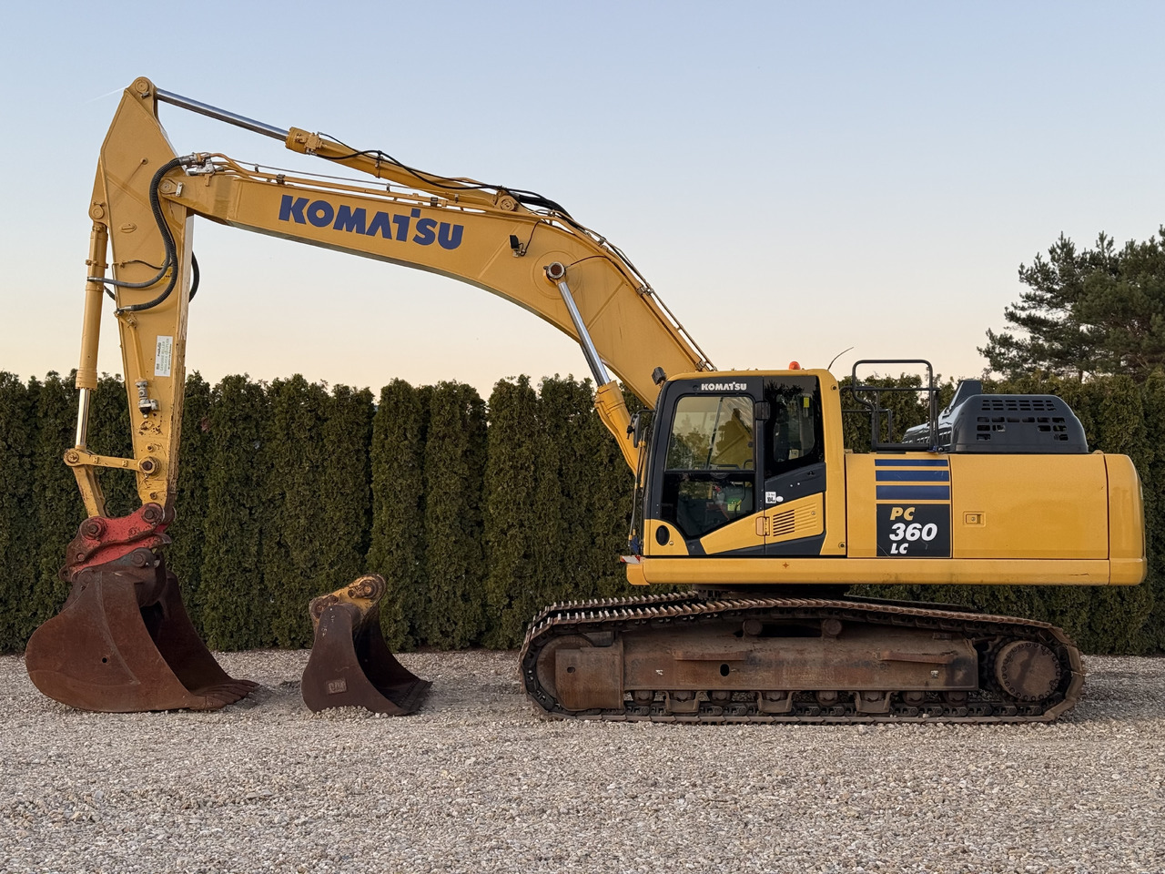 KOMATSU PC 360 LC-11 - Lintekskavaator: pilt 2 KOMATSU PC 360 LC-11 - Lintekskavaator: pilt 2