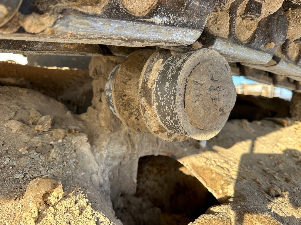 Lintekskavaator Komatsu PC 210 LC-11: pilt 8