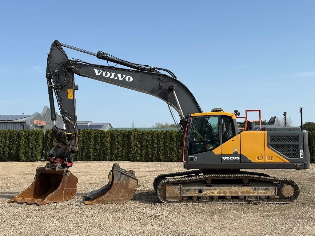 Volvo EC 250 EL - Lintekskavaator: pilt 2 Volvo EC 250 EL - Lintekskavaator: pilt 2