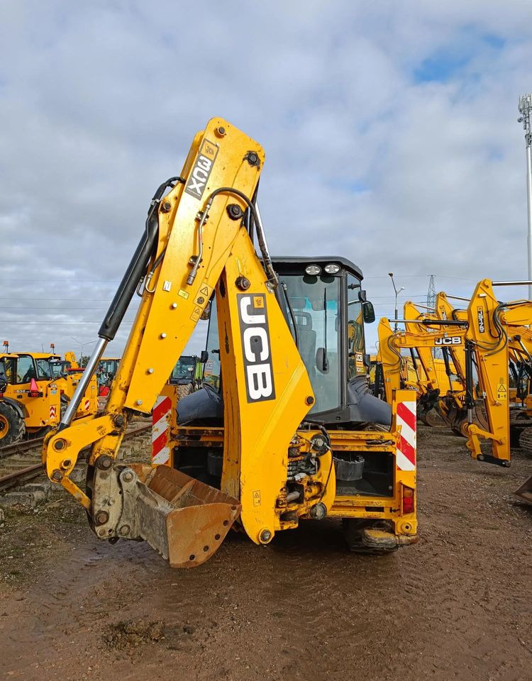 JCB 3CX Contractor AEC - Ekskavaator-laadur: pilt 4 JCB 3CX Contractor AEC - Ekskavaator-laadur: pilt 4