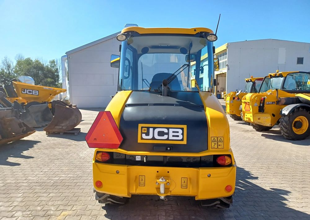 JCB 406 - Rataslaadur: pilt 5 JCB 406 - Rataslaadur: pilt 5