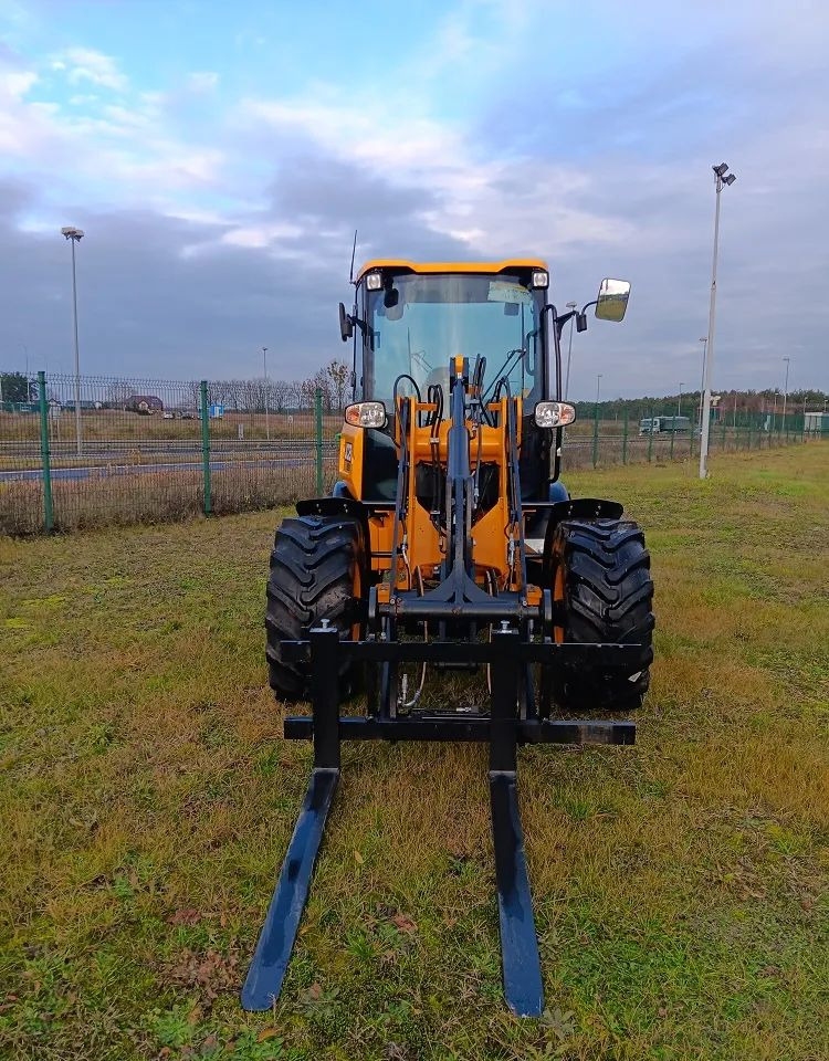 JCB 407 - Ratastel ekskavaator: pilt 3 JCB 407 - Ratastel ekskavaator: pilt 3