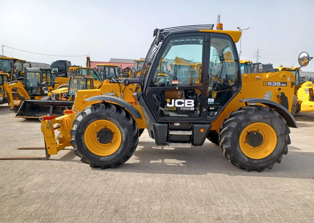 JCB 535-95 - Teleskooplaadur: pilt 4 JCB 535-95 - Teleskooplaadur: pilt 4