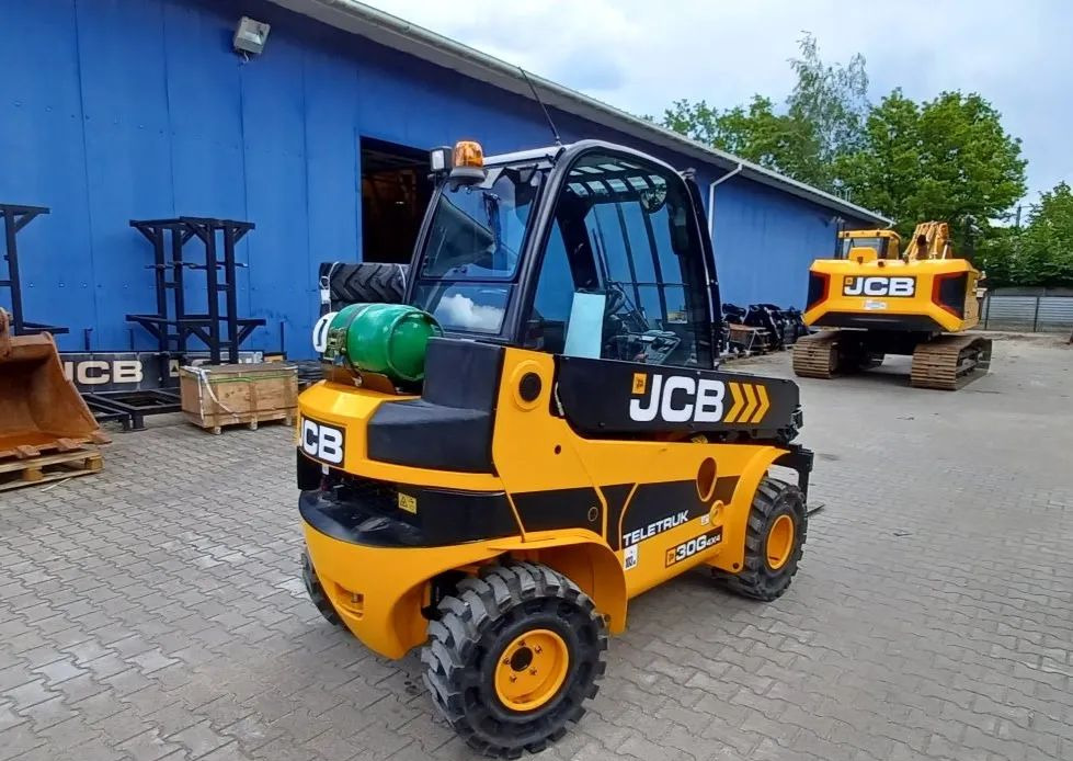 JCB TLT 30-20G 4x4 - Gaasitõstuk, Teleskooplaadur: pilt 4 JCB TLT 30-20G 4x4 - Gaasitõstuk, Teleskooplaadur: pilt 4