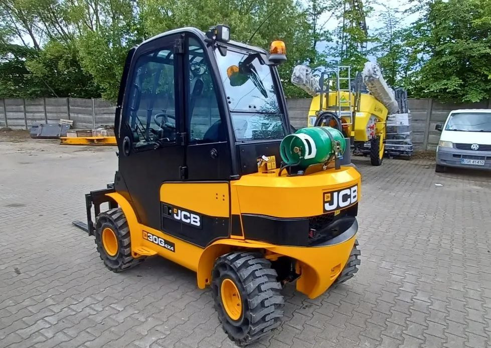 JCB TLT 30-20G 4x4 - Gaasitõstuk, Teleskooplaadur: pilt 5 JCB TLT 30-20G 4x4 - Gaasitõstuk, Teleskooplaadur: pilt 5