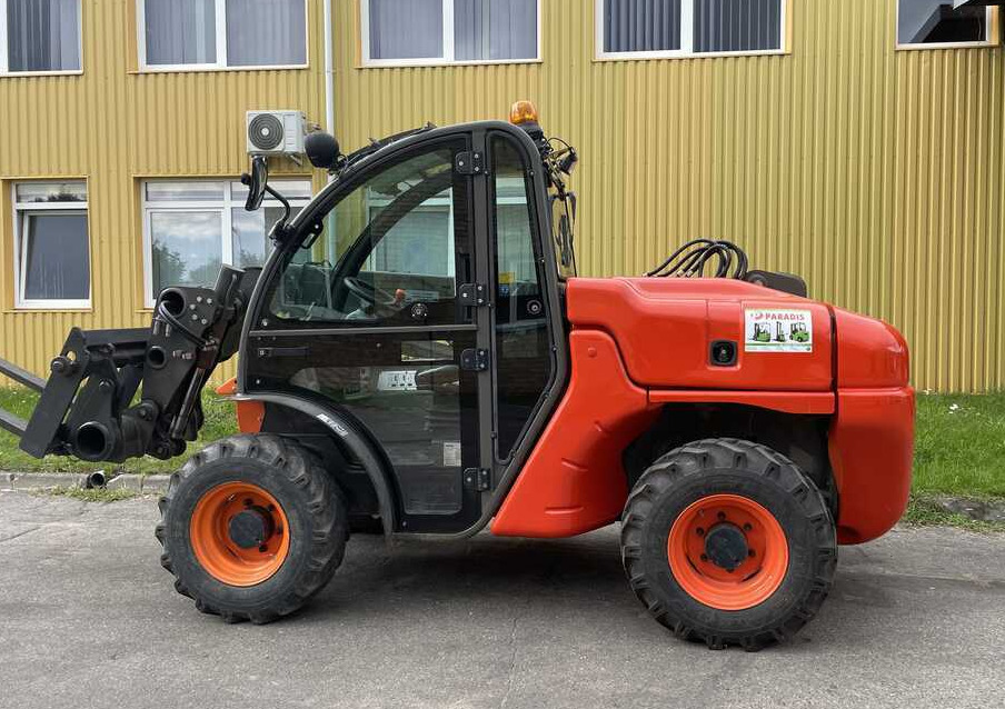 AUSA Ausa T235H - Teleskooplaadur: pilt 1 AUSA Ausa T235H - Teleskooplaadur: pilt 1