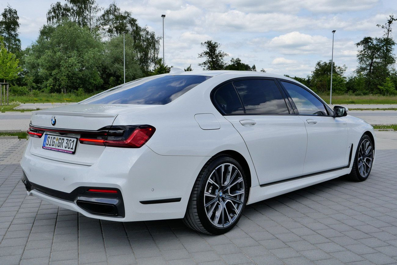 BMW 730Ld XDRIVE /VOLL/REAR ENTERT. /LANGSTRECKE 48V - Sedaan: pilt 4 BMW 730Ld XDRIVE /VOLL/REAR ENTERT. /LANGSTRECKE 48V - Sedaan: pilt 4