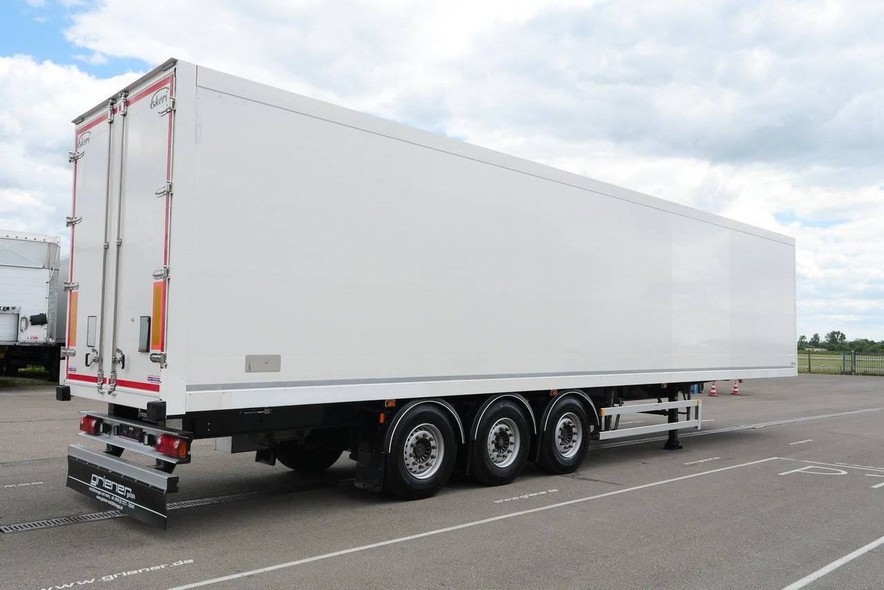 EKERI T3-A /SEITLICHE TÜREN /FALTWAND 2700 mm - Furgoonpoolhaagis: pilt 2 EKERI T3-A /SEITLICHE TÜREN /FALTWAND 2700 mm - Furgoonpoolhaagis: pilt 2