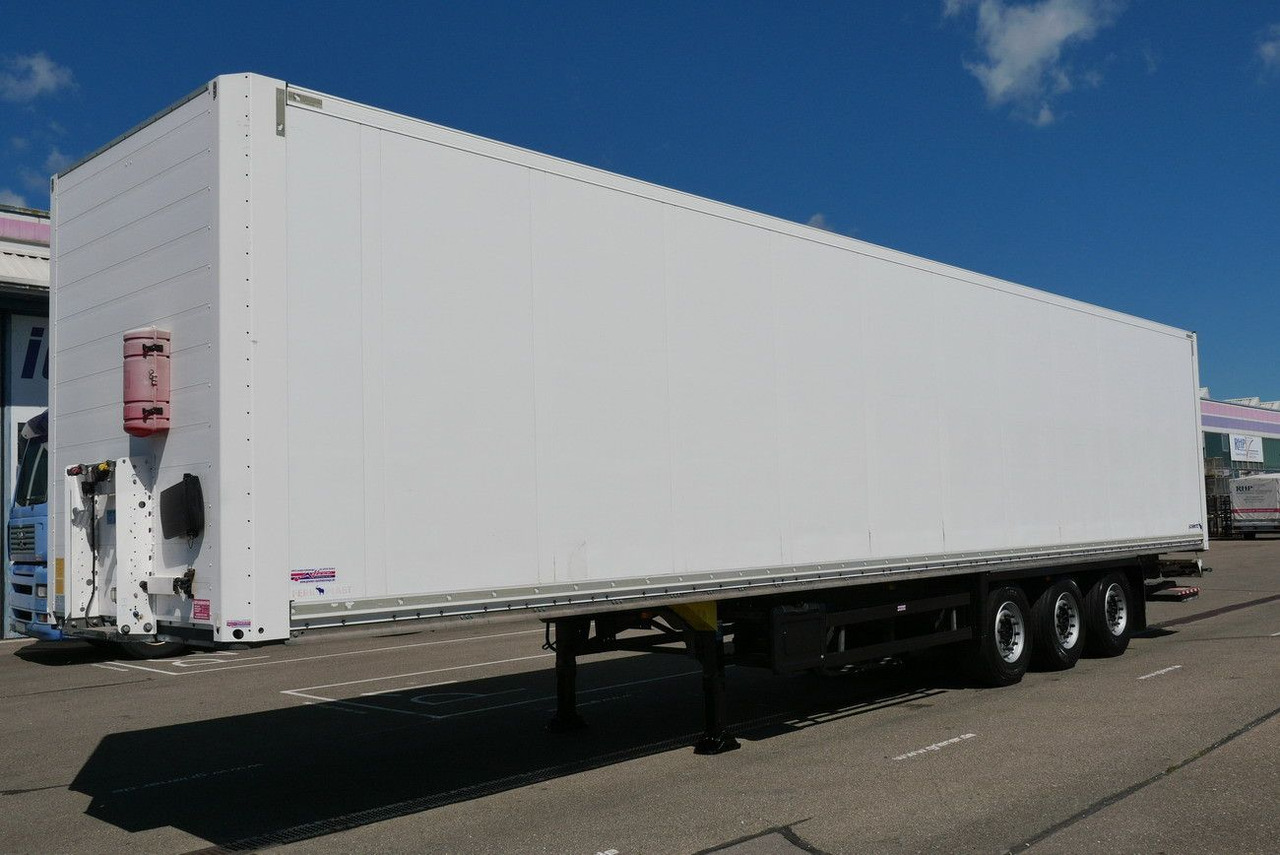 Schmitz Cargobull SKO 24/ ROLLTOR / LBW 2000 kg / TÜV NEU - Furgoonpoolhaagis: pilt 4 Schmitz Cargobull SKO 24/ ROLLTOR / LBW 2000 kg / TÜV NEU - Furgoonpoolhaagis: pilt 4