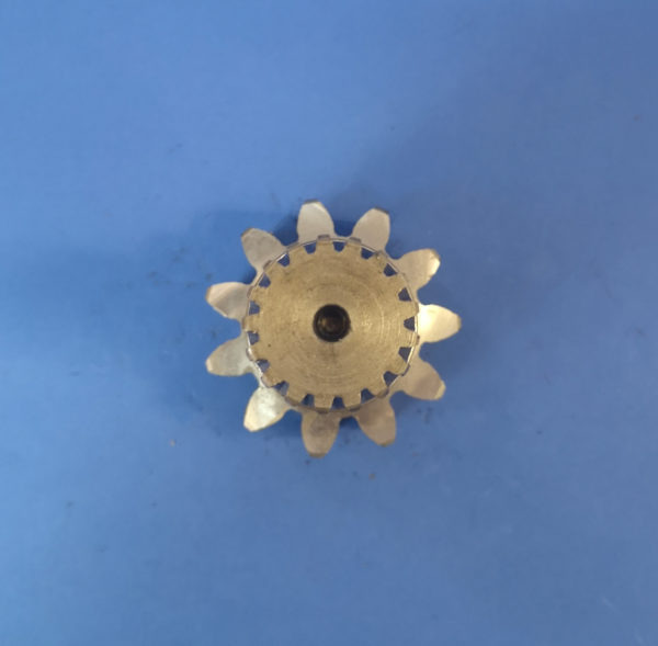 010040A / 20/903618 Drehende Motorwelle Hitachi EX15.2, JCB 8014 - Pöördemootor - Ehitusmasinad: pilt 3 010040A / 20/903618 Drehende Motorwelle Hitachi EX15.2, JCB 8014 - Pöördemootor - Ehitusmasinad: pilt 3