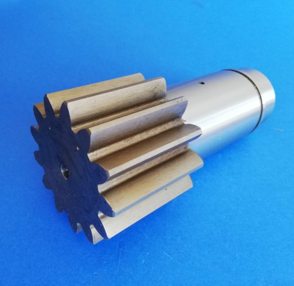 010150A Bobcat 425 swing motor shaft - Pöördemootor - Ehitusmasinad: pilt 1 010150A Bobcat 425 swing motor shaft - Pöördemootor - Ehitusmasinad: pilt 1