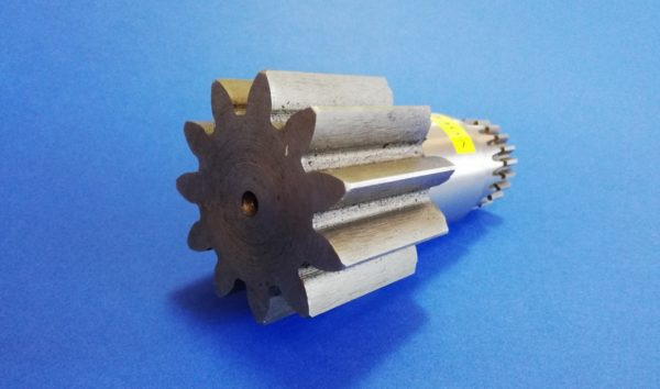 010340A Wałek silnika obrotu JCB 8018 - Pöördemootor - Ehitusmasinad: pilt 1 010340A Wałek silnika obrotu JCB 8018 - Pöördemootor - Ehitusmasinad: pilt 1