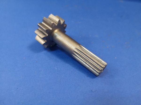 020190A / RG108-71010 Wałek silnika jazdy do Kubota KX41-3V - Hüdrauliline mootor - Ehitusmasinad: pilt 3 020190A / RG108-71010 Wałek silnika jazdy do Kubota KX41-3V - Hüdrauliline mootor - Ehitusmasinad: pilt 3
