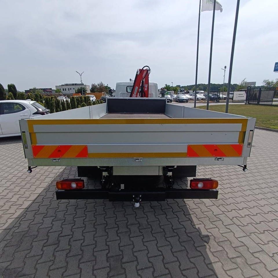 FUSO Canter 9C18 Kran Fassi M40 Pritsche - Kraanaga veoauto: pilt 4 FUSO Canter 9C18 Kran Fassi M40 Pritsche - Kraanaga veoauto: pilt 4