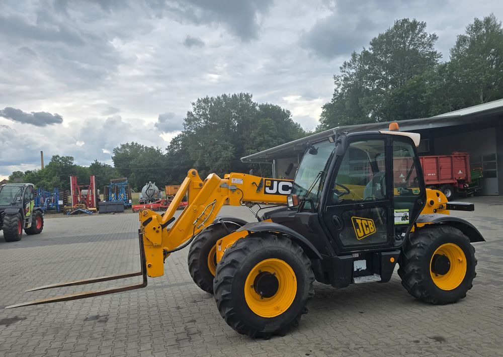 JCB 531-70 - Teleskooplaadur: pilt 2 JCB 531-70 - Teleskooplaadur: pilt 2