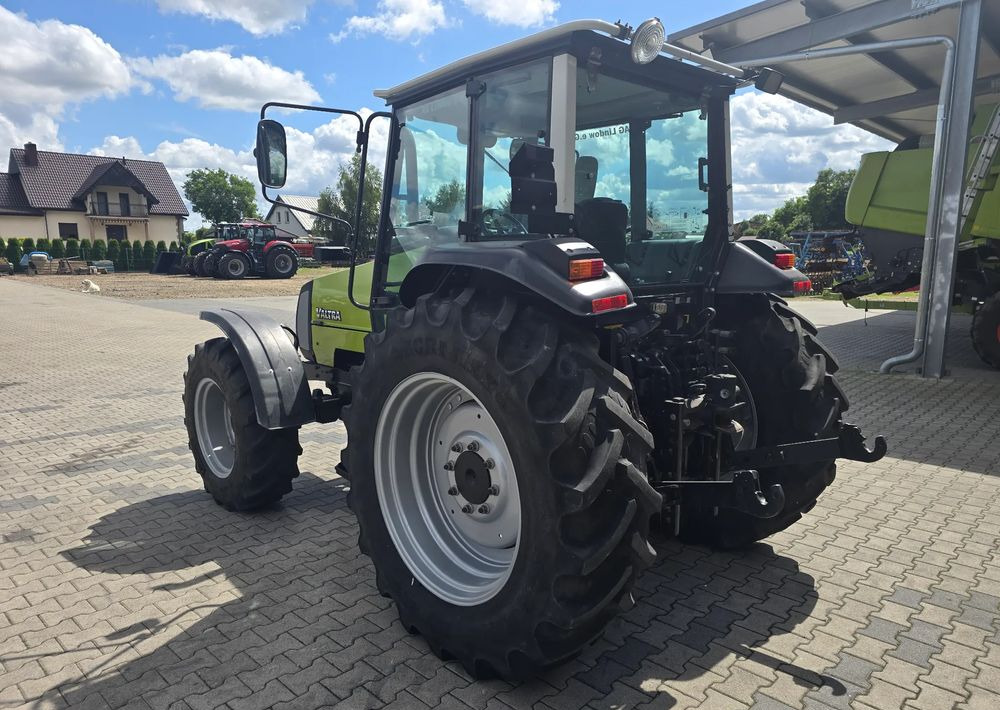 Traktor Valtra 800: pilt 7