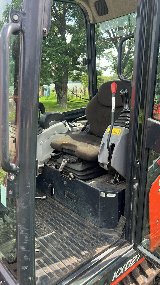KUBOTA KX027-4 - Miniekskavaator: pilt 4 KUBOTA KX027-4 - Miniekskavaator: pilt 4