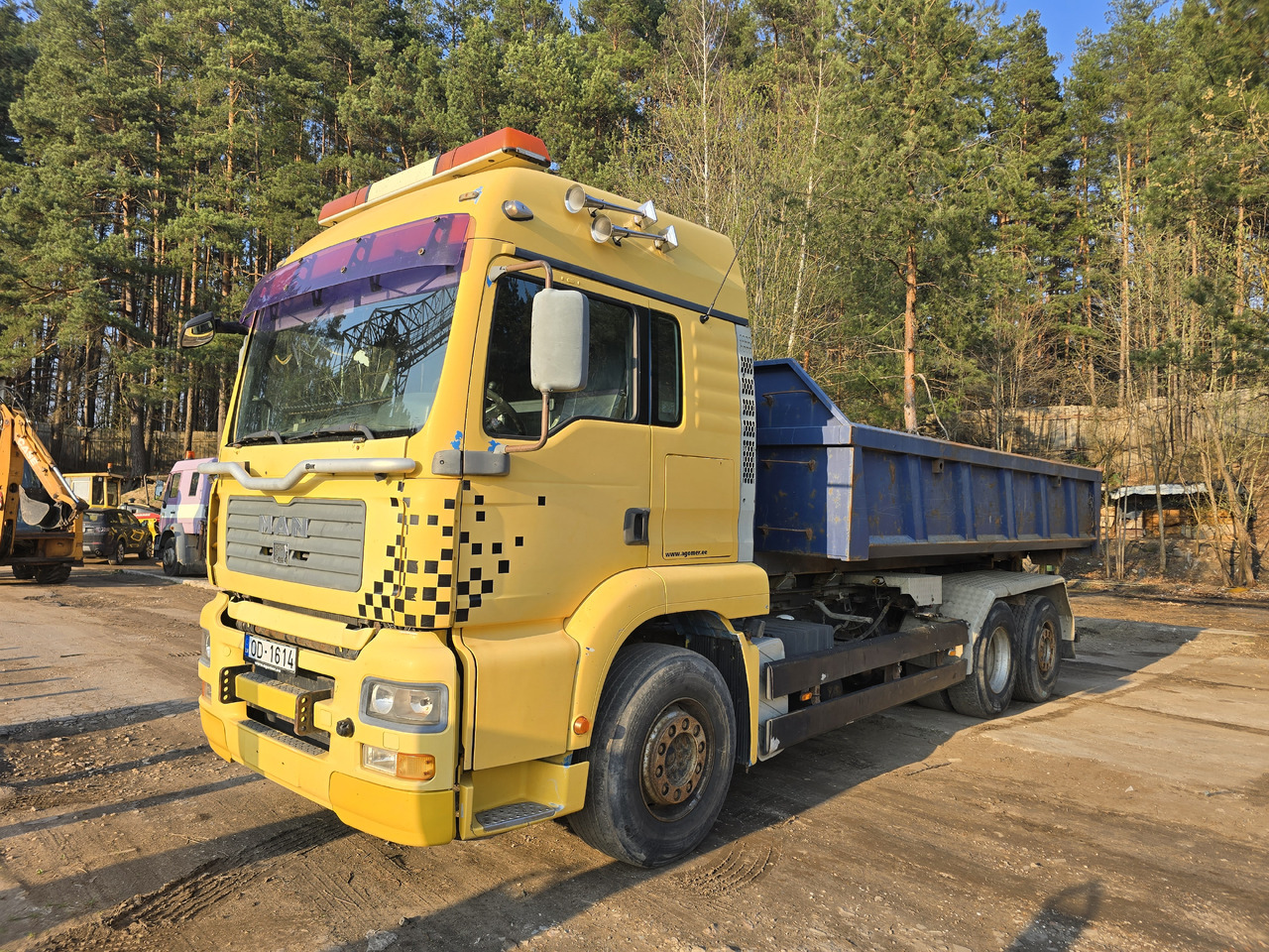 MAN TGA 26.413 - Konkstõstukiga veoauto: pilt 1 MAN TGA 26.413 - Konkstõstukiga veoauto: pilt 1