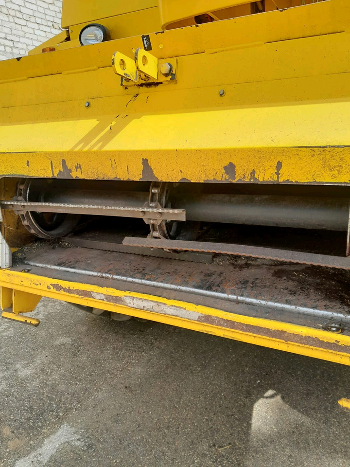 New Holland TC5070 - Kombain: pilt 5 New Holland TC5070 - Kombain: pilt 5