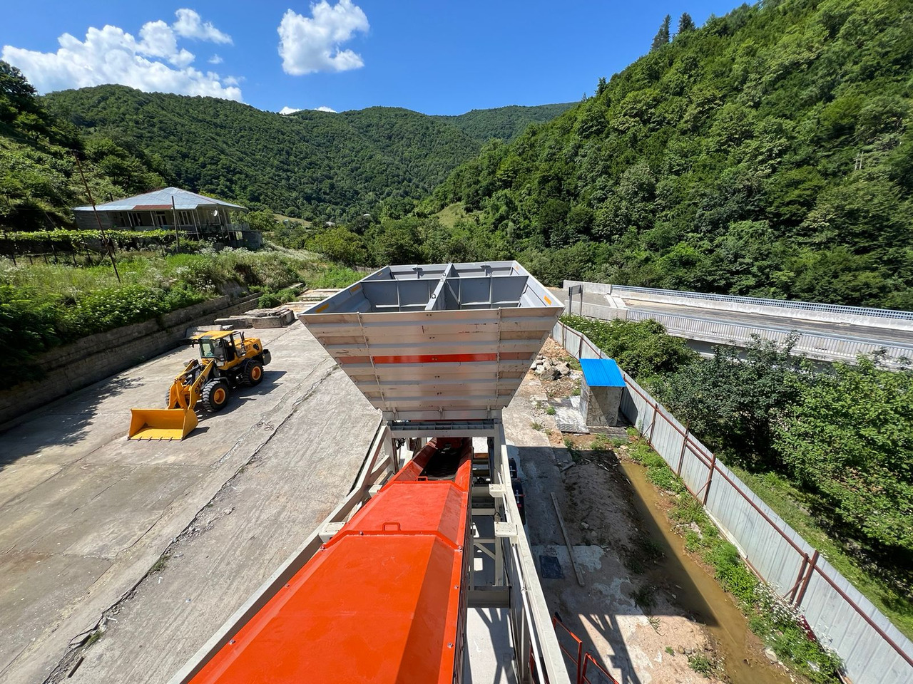 For Sale Mobile Concrete Plant 60 m³ - Betoonitehas: pilt 4 For Sale Mobile Concrete Plant 60 m³ - Betoonitehas: pilt 4
