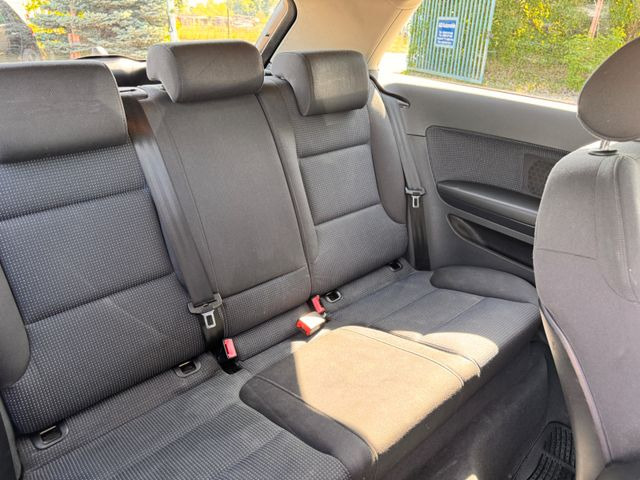 Auto Audi A3 2.0 FSI Ambition S3 nur Export!!: pilt 13 Auto Audi A3 2.0 FSI Ambition S3 nur Export!!: pilt 13