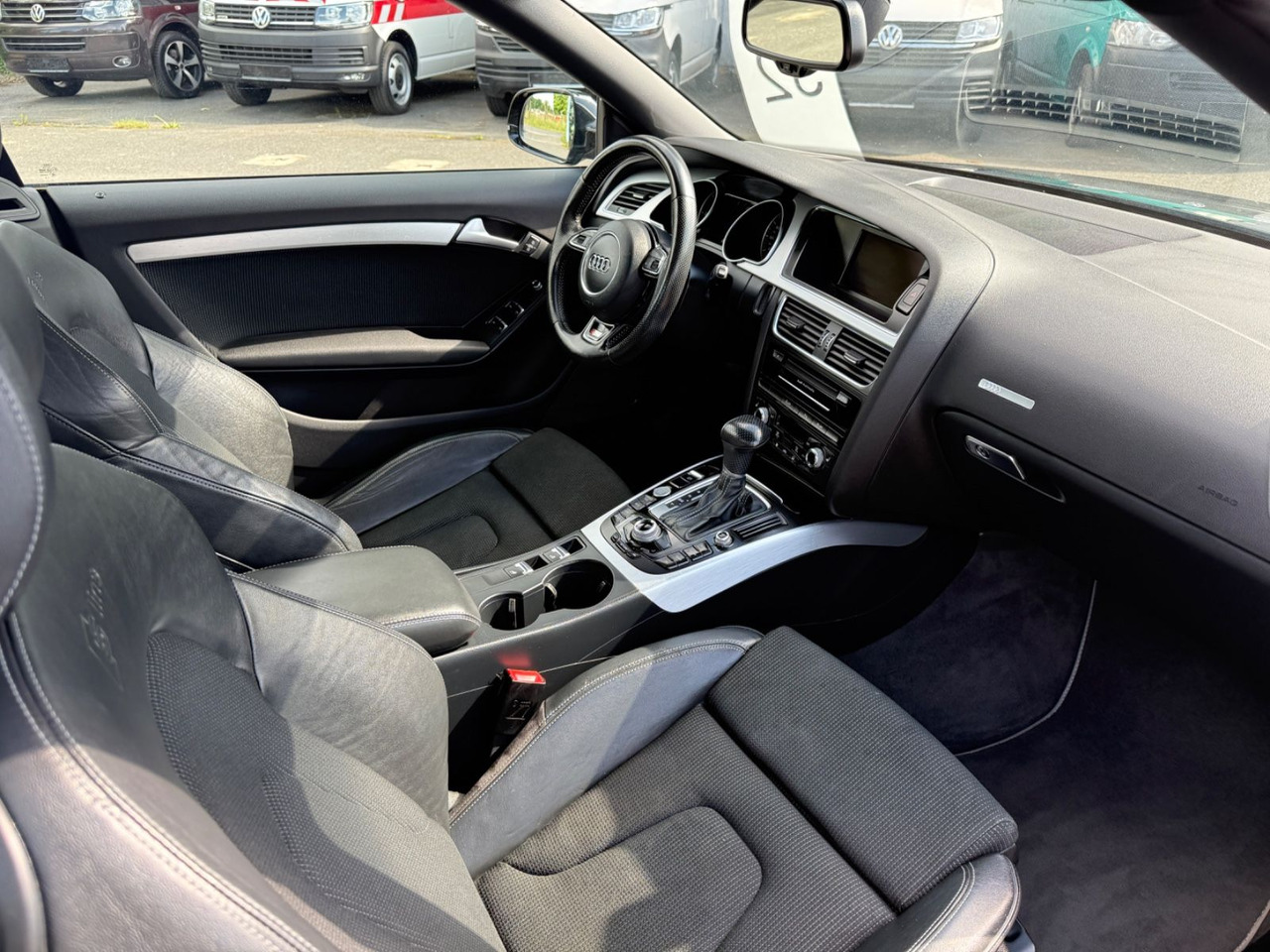 Auto Audi A5 Cabriolet 2.0 TDI S line: pilt 12