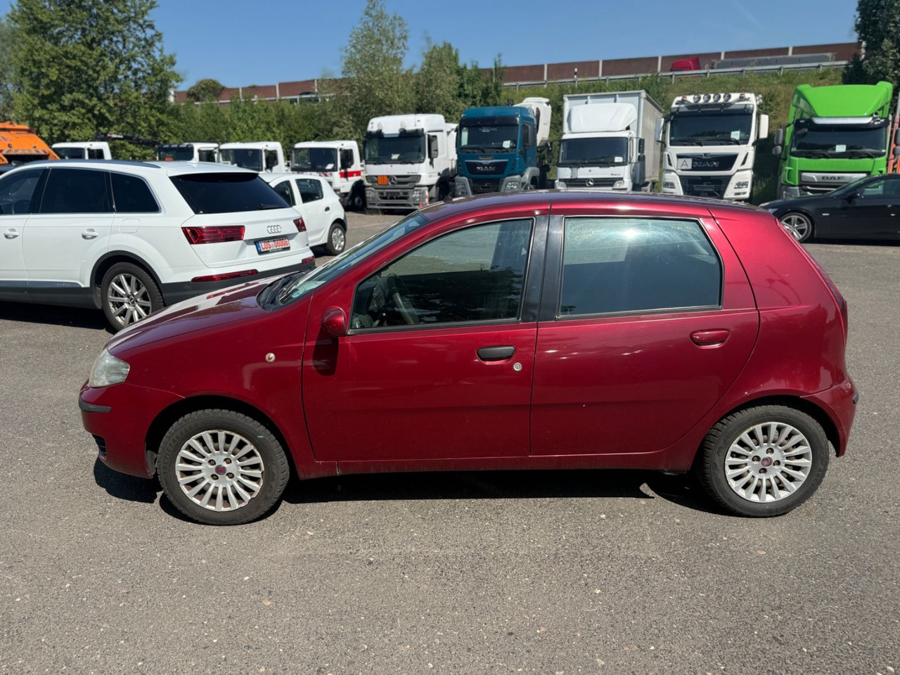 Sedaan Fiat Punto Aktueller HU: pilt 7