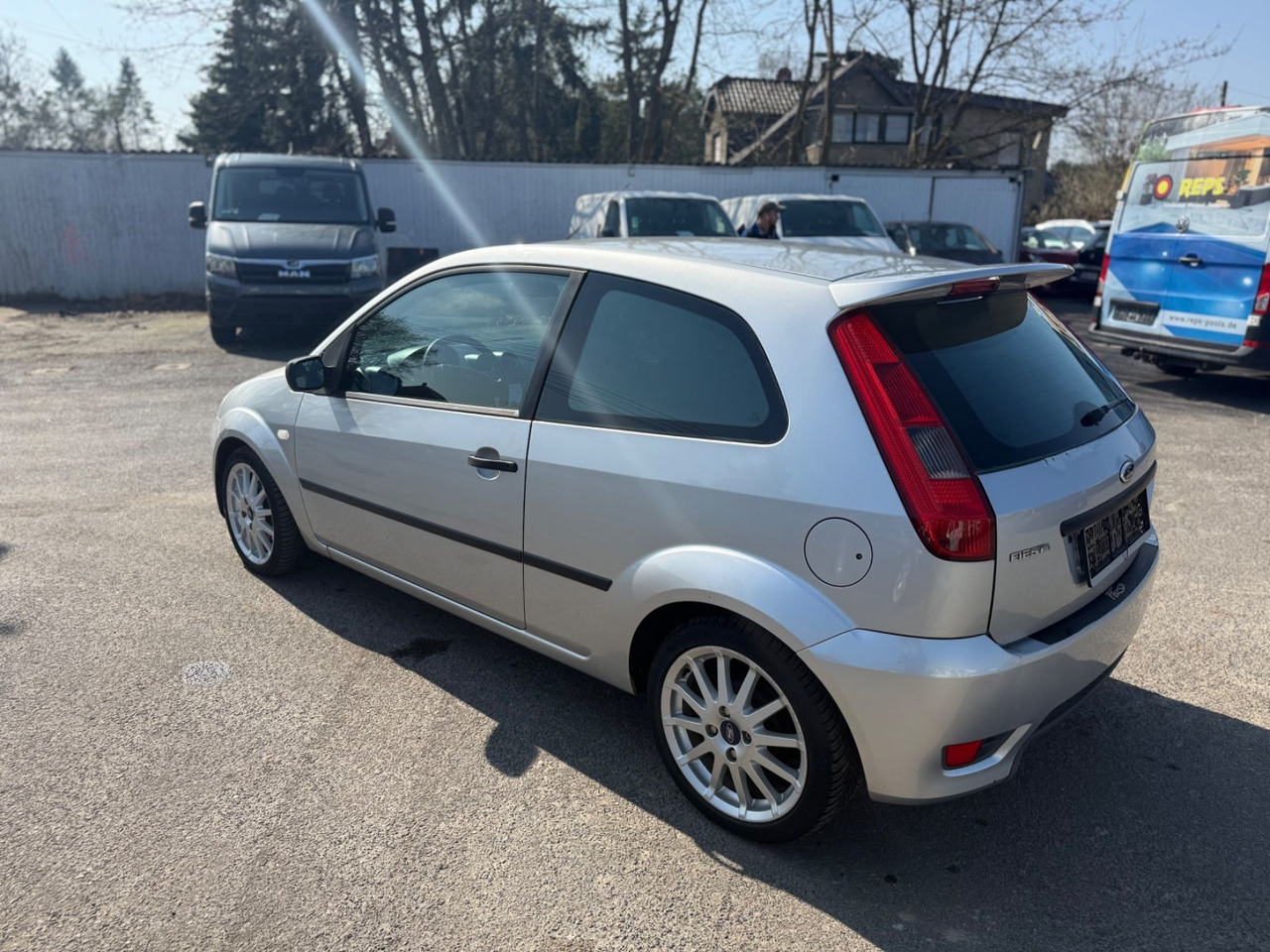Ford Fiesta Sport - Sedaan: pilt 5 Ford Fiesta Sport - Sedaan: pilt 5