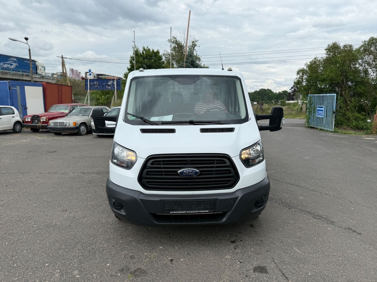 Ford Transit Pritsche 310 L2 Doppelkabine - Madelauto, Meeskonnaauto: pilt 1 Ford Transit Pritsche 310 L2 Doppelkabine - Madelauto, Meeskonnaauto: pilt 1