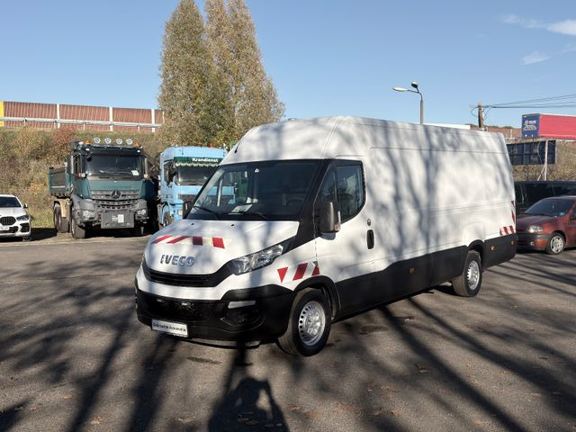 Iveco Daily Kasten 35 S . - Kaubik, Meeskonnaauto: pilt 3 Iveco Daily Kasten 35 S . - Kaubik, Meeskonnaauto: pilt 3