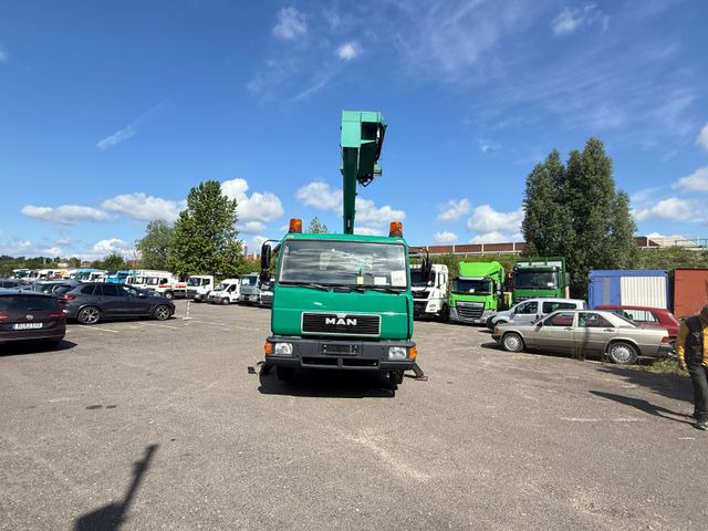 MAN 8.163 Hubarbeitsbühne - Veoautolt tõusev platvorm: pilt 4 MAN 8.163 Hubarbeitsbühne - Veoautolt tõusev platvorm: pilt 4